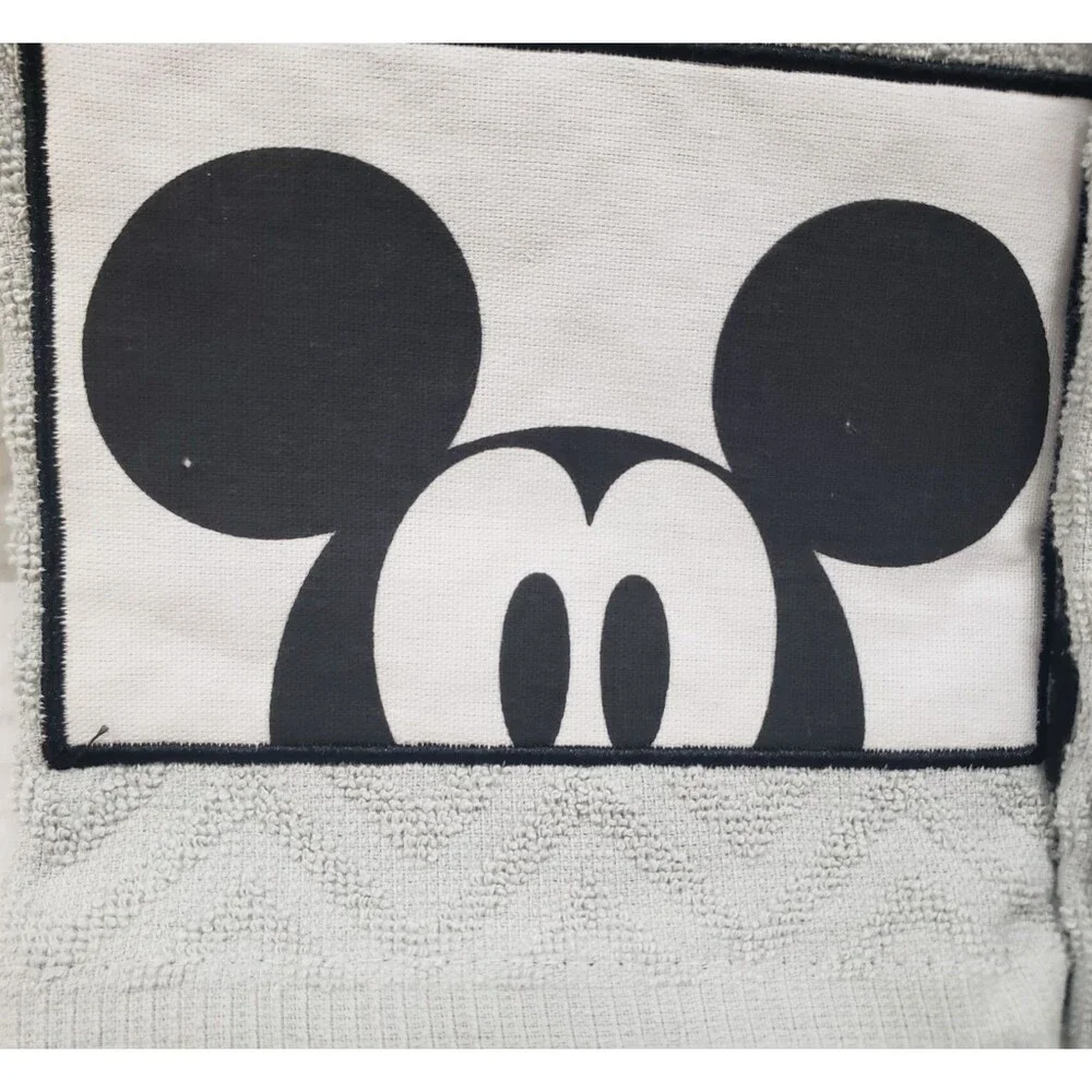 2 Same Jumbo Textured Towels w/Patch(18